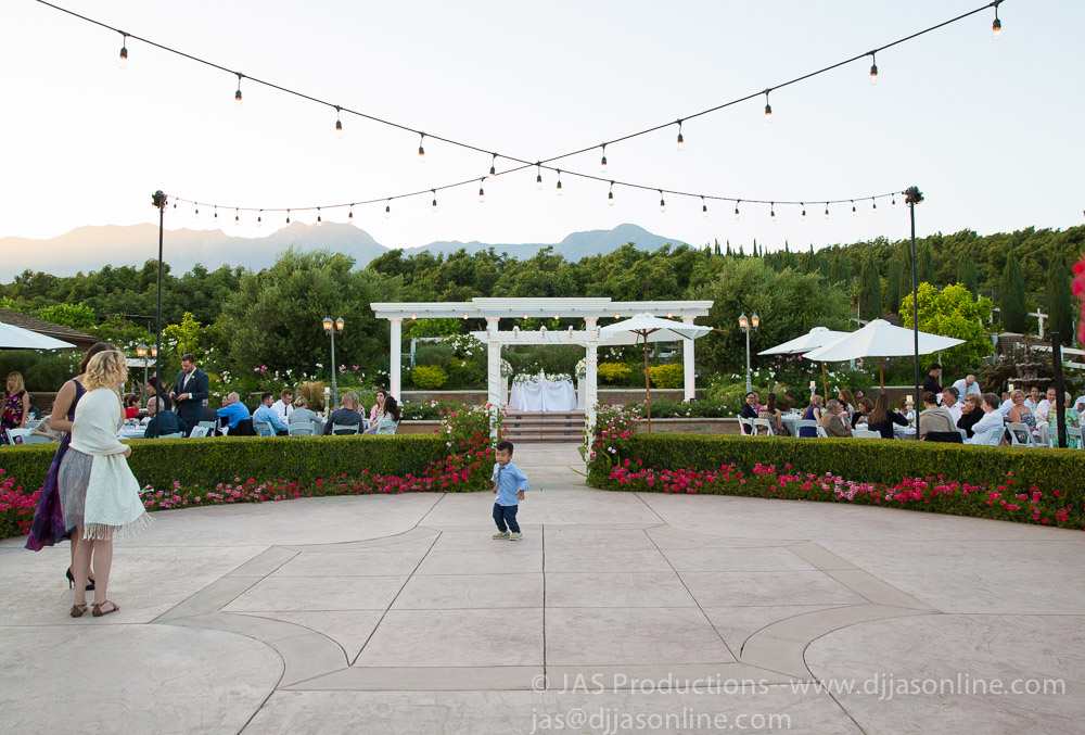 Wedding celebration at Bella Vista Groves, Fillmore