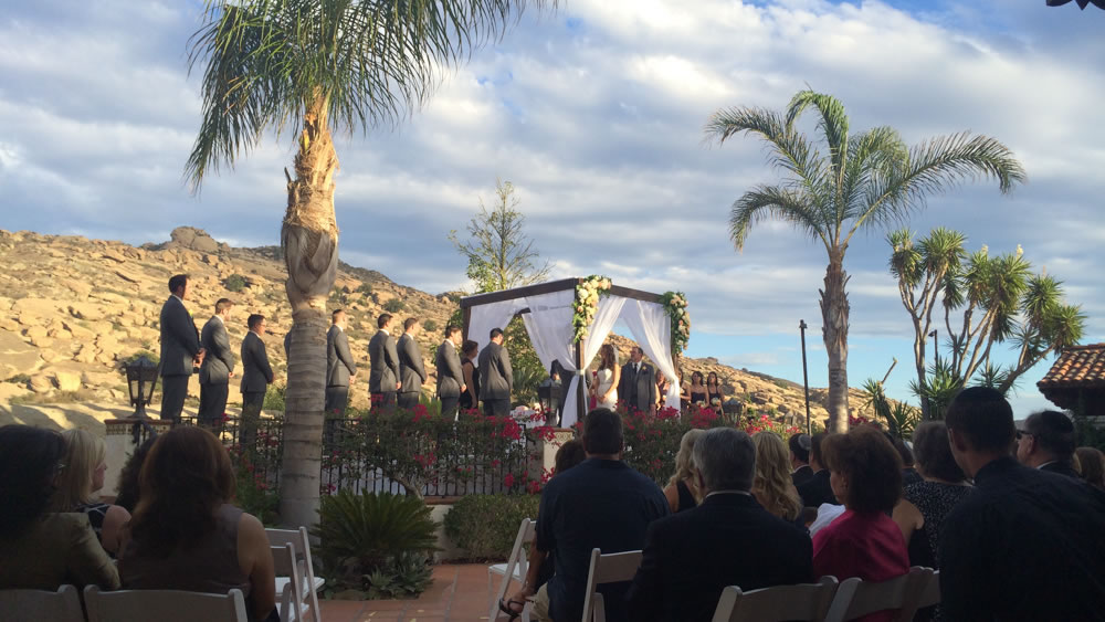 Wedding at Hummingbird Nest Ranch, Simi Valley, with DJ JAS