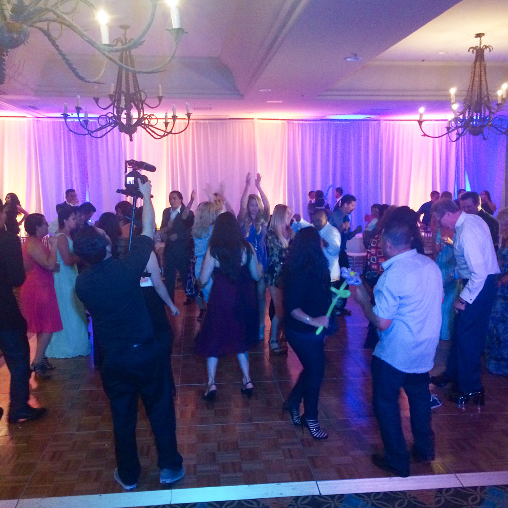 DJ JAS Productions wedding at Embassy Suites Mandalay Beach, Oxnard