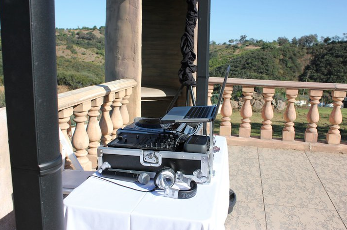 DJ JAS Productions wedding at Malibu
