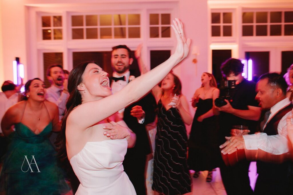 Wedding reception dancing at Sherwood Country Club